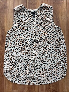 Grace Sleeveless Leopard Print V-Neck Shell Top - White, Tan, Black